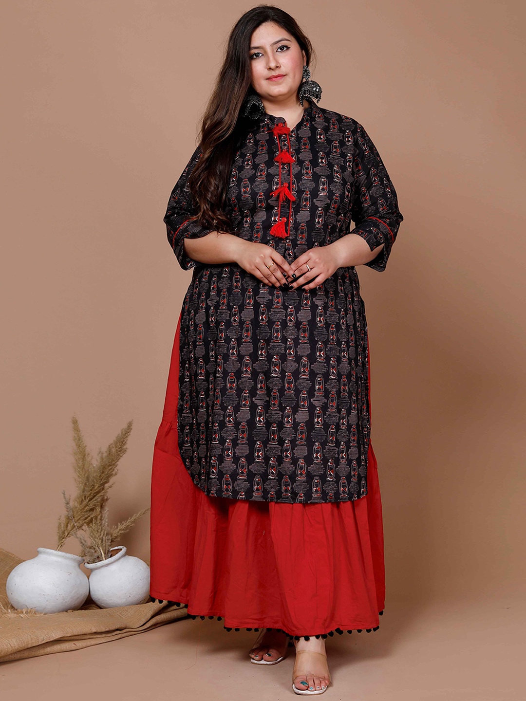 

MIRAVAN Plus Size Women Plus Size Printed Pure Cotton Kurta with Skirt, Black