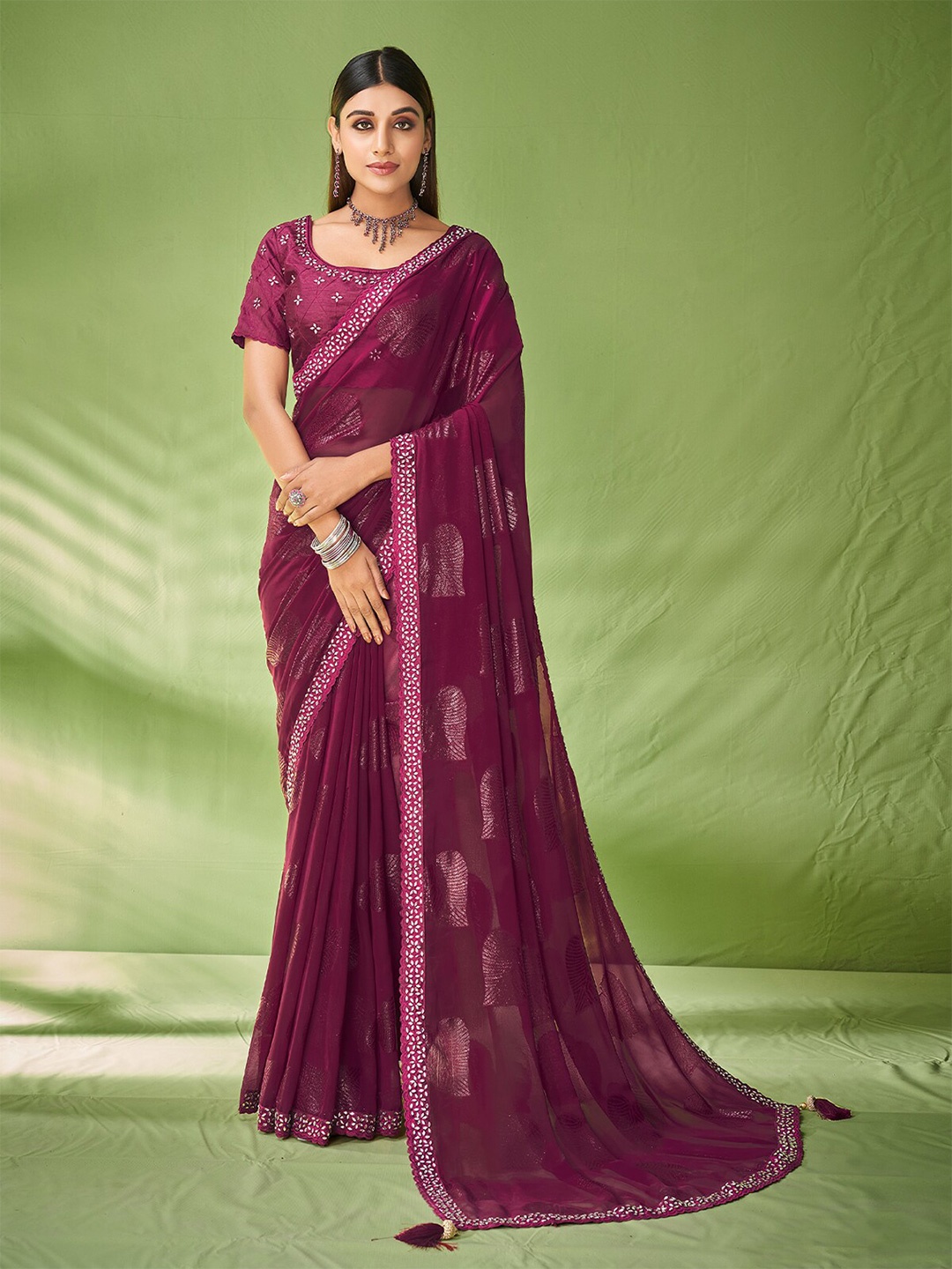 

ODETTE Printed Zari Georgette Saree, Purple