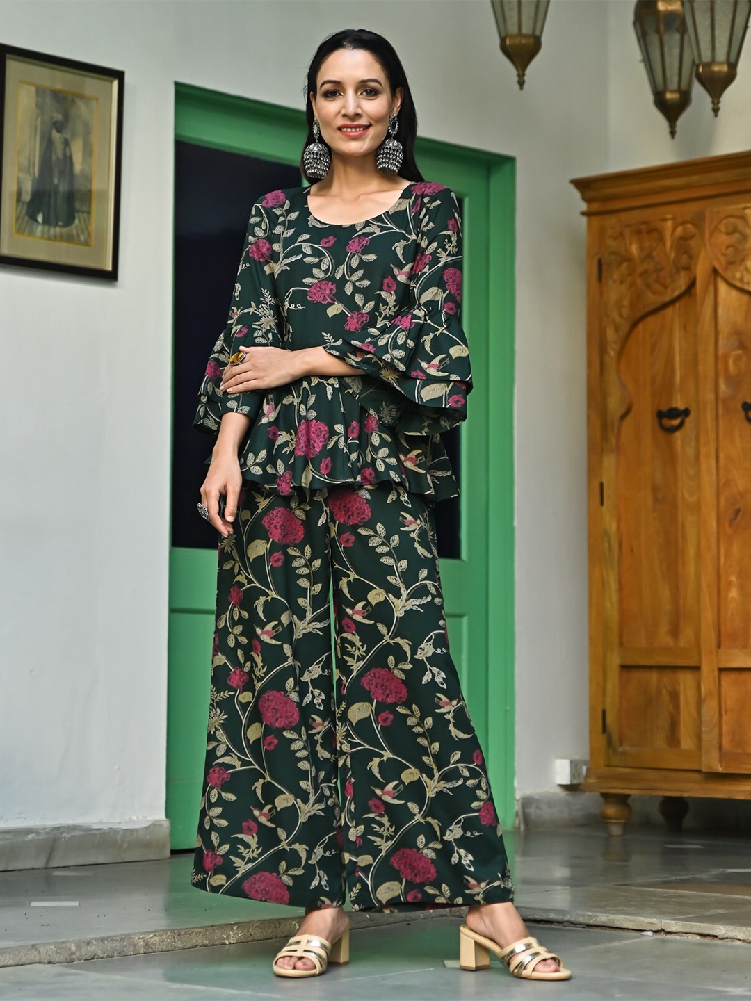 

Rustorange Women Green & Red Printed Top with Palazzos