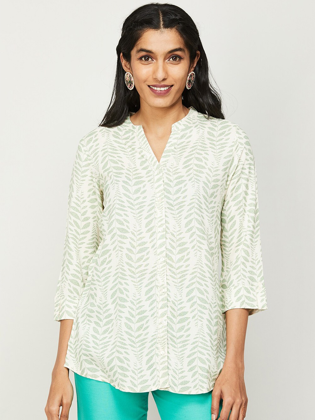 

Melange by Lifestyle Floral Printed Mandarin Collar Viscose Rayon Kurti, Off white