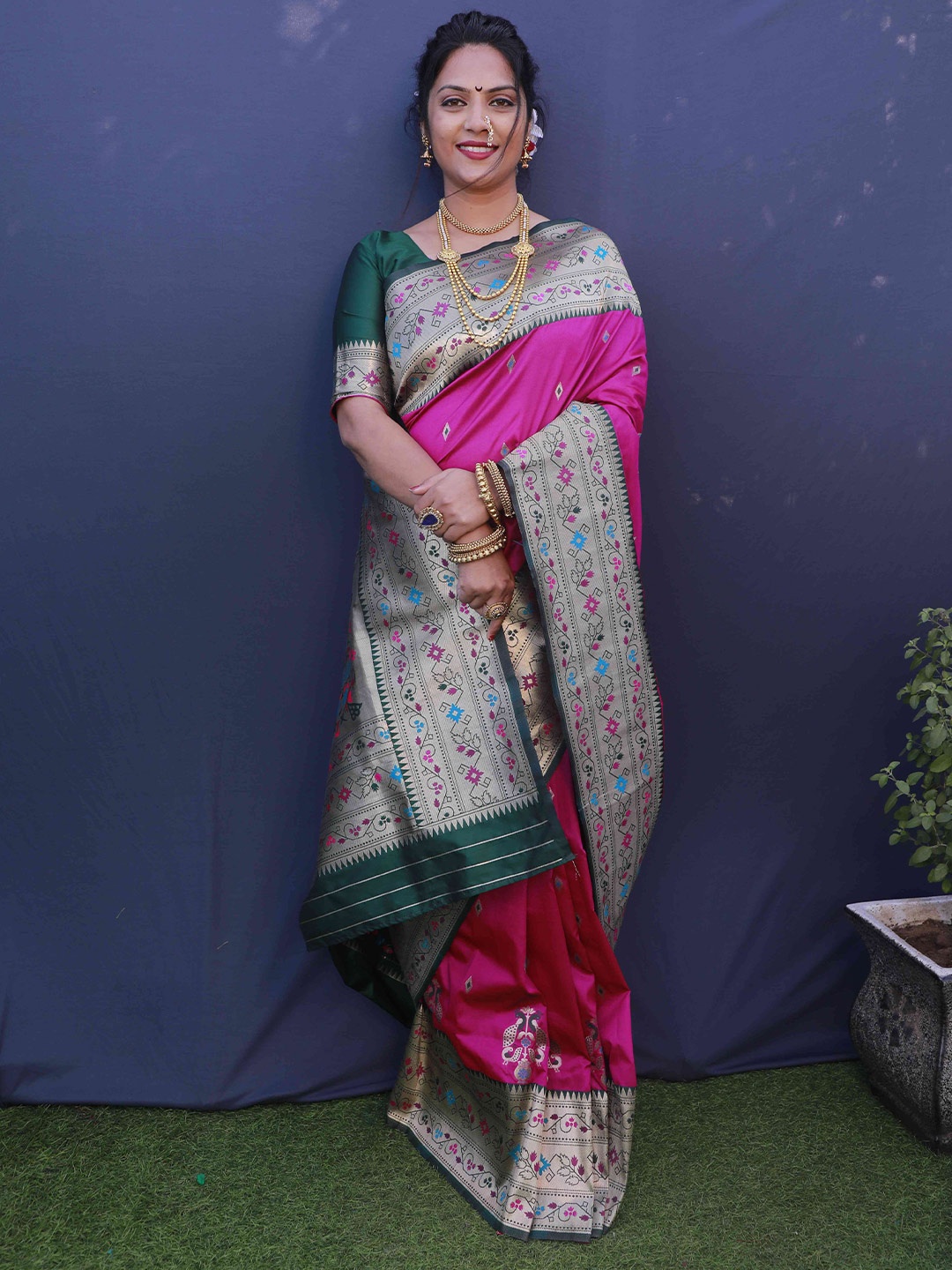 

Anaita Woven Design Pure Silk Banarasi Saree, Pink