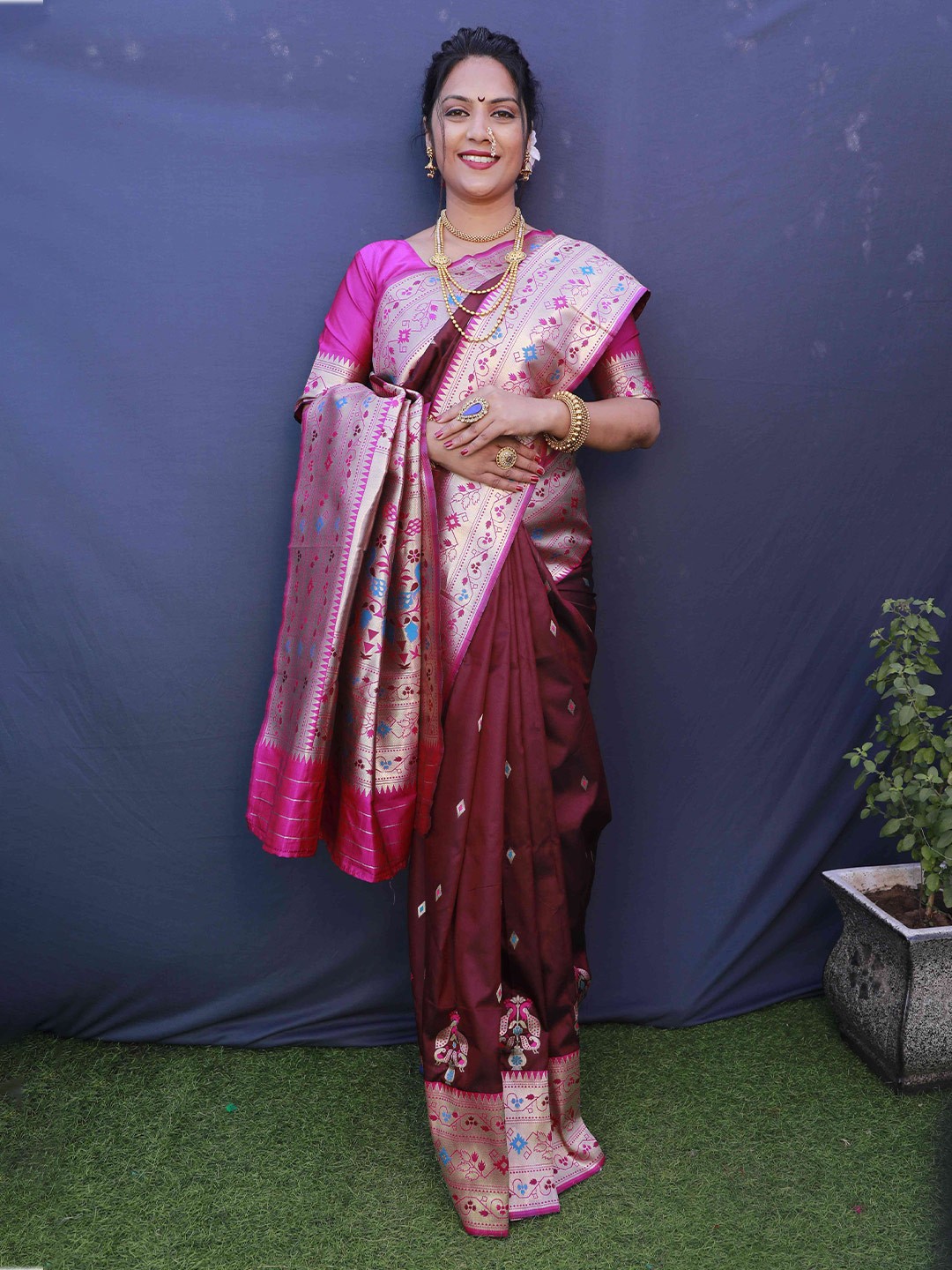 

Anaita Woven Design Pure Silk Banarasi Saree, Maroon