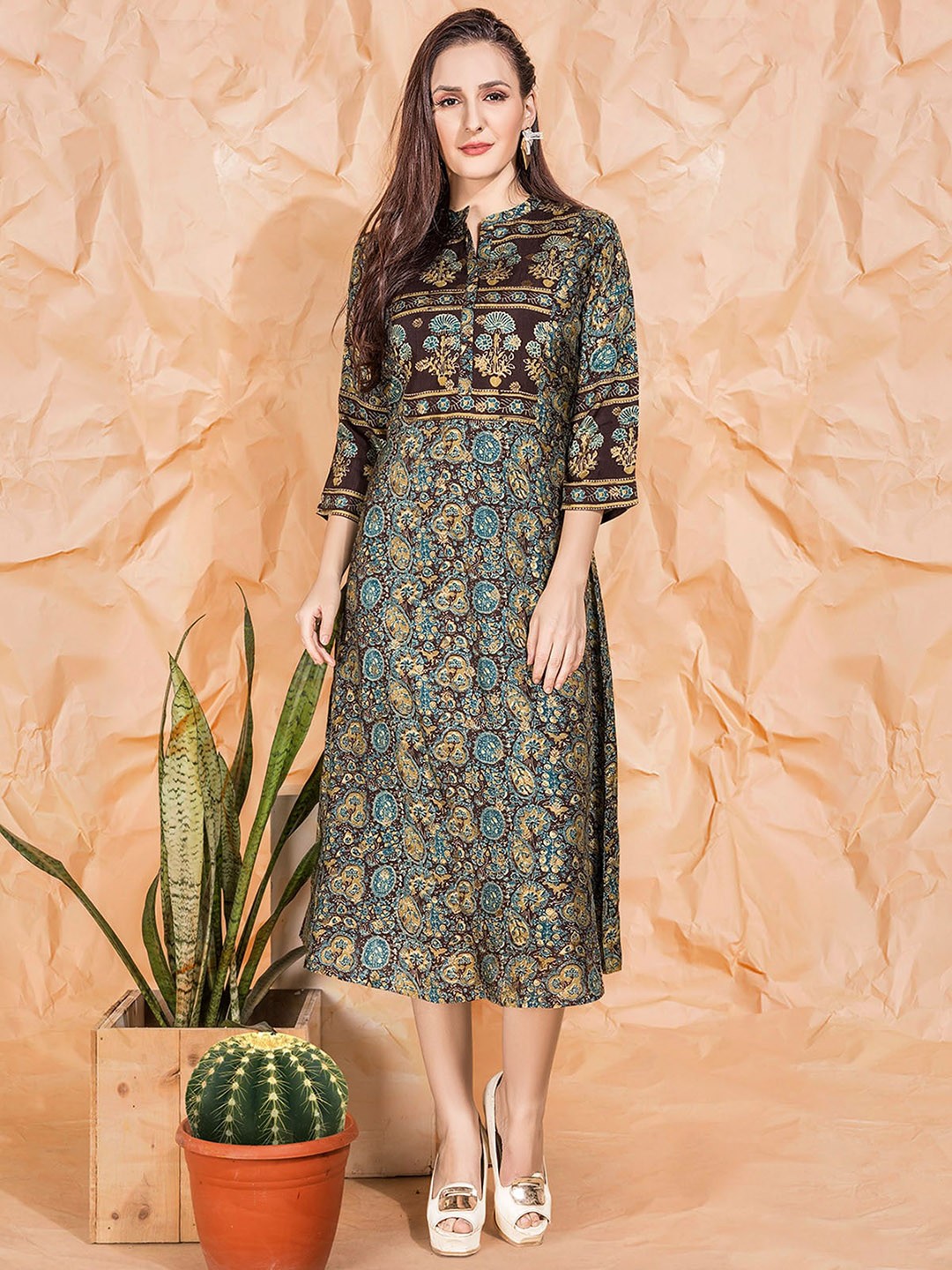

ODETTE Ethnic Motifs Printed Cotton Silk Kurta, Black