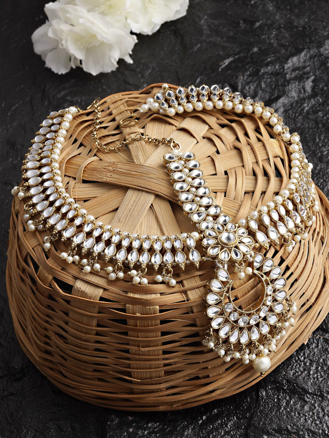 

Sanjog Gold-Plated Kundan-Studded Pearl Beaded Matha Patti