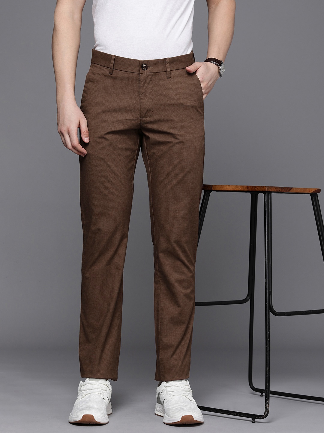 

Allen Solly Men Printed Slim Fit Mid-Rise Trousers, Brown