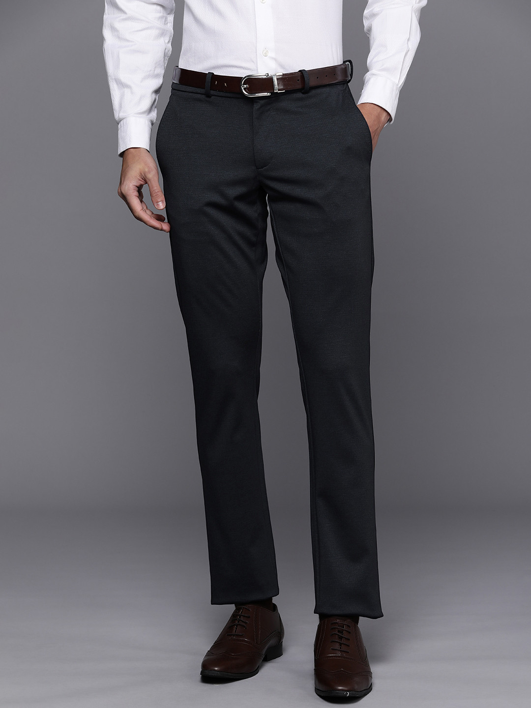 

Allen Solly Men Checked Custom Slim Fit Formal Trousers, Navy blue
