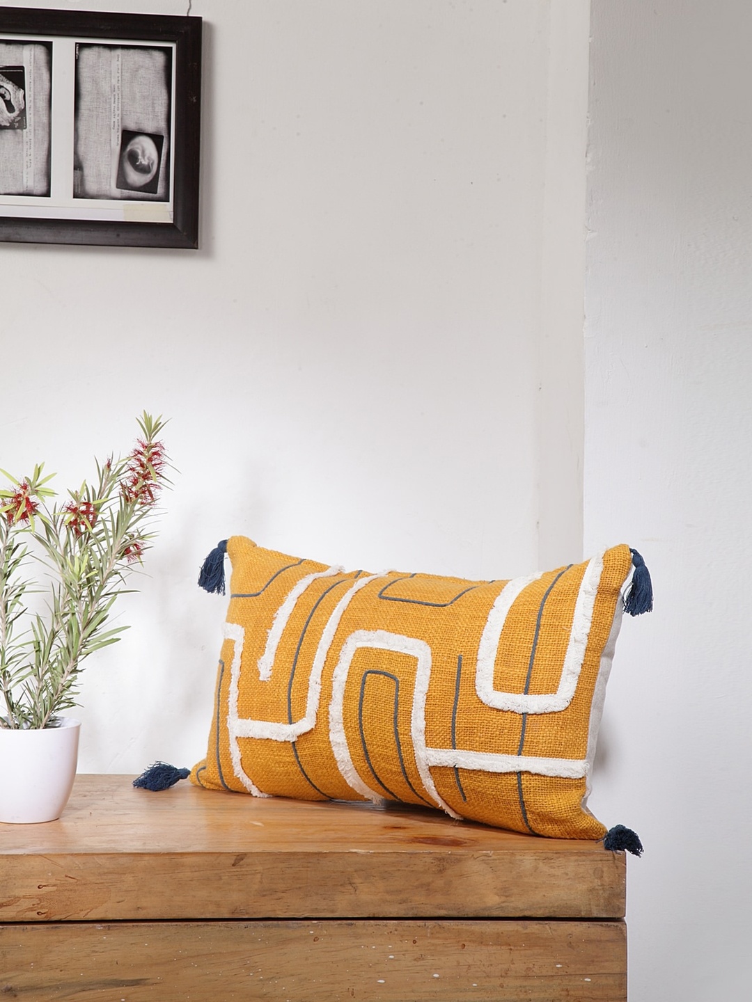 

BLANC9 Mustard Yellow & White Geometric Rectangle Cushion Cover