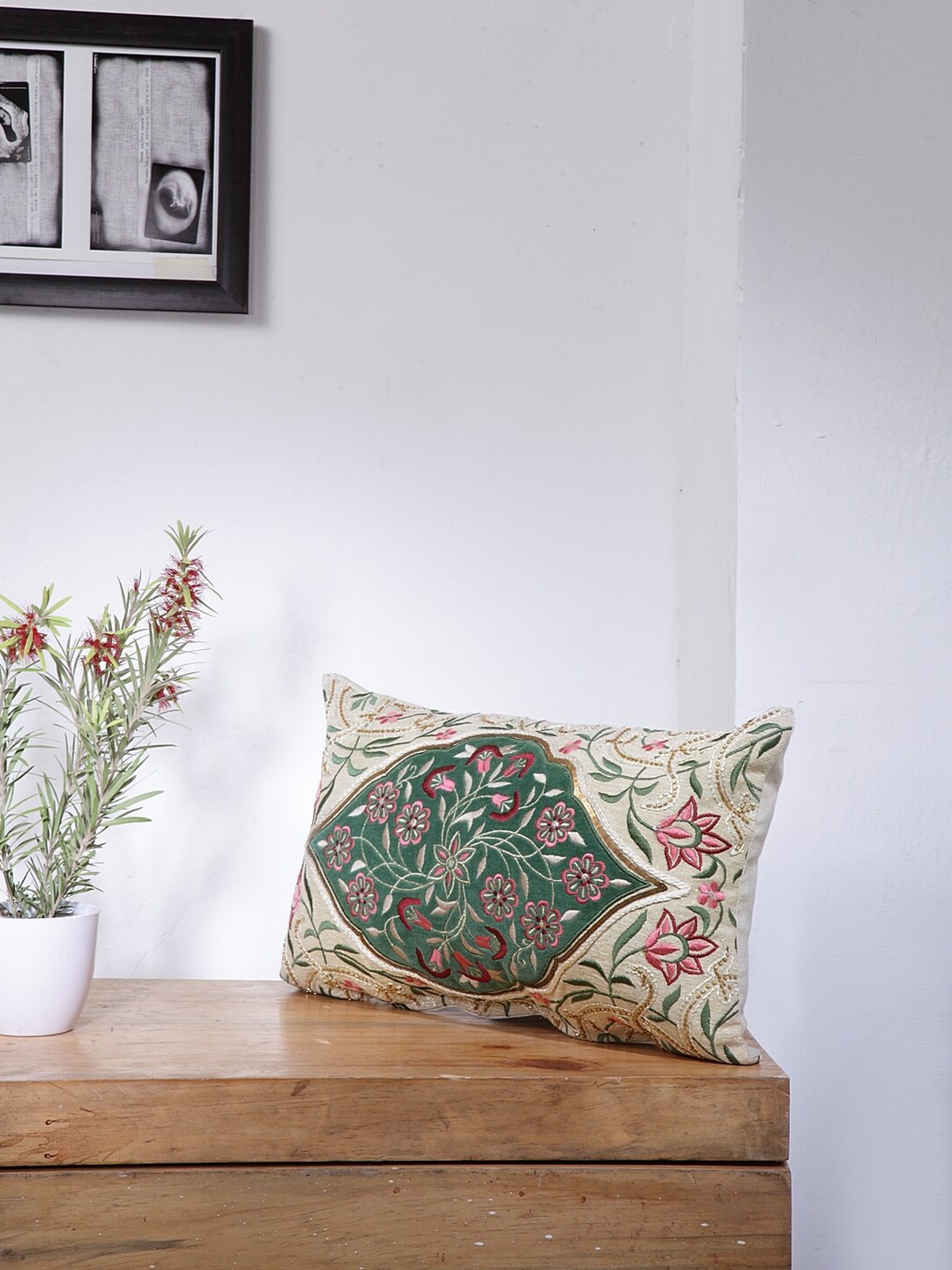 

BLANC9 White & Green Floral Embroidered Cotton Rectangle Cushion Cover