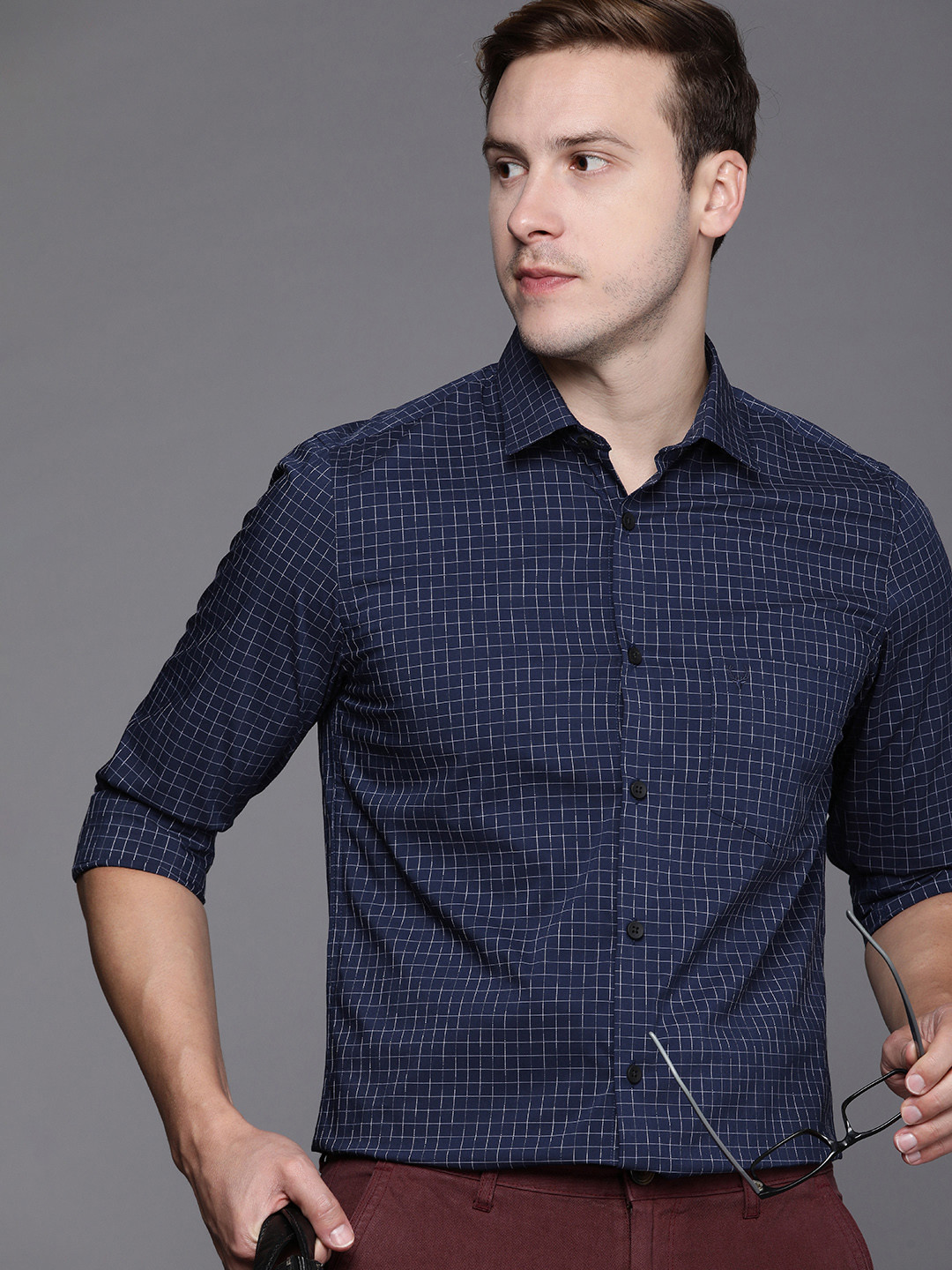 

Allen Solly Checked Casual Shirt, Navy blue