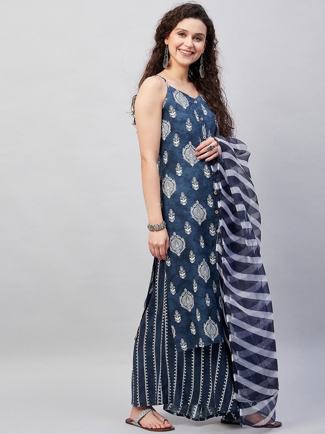 

InWeave Shoulder Straps Ethnic Motifs Printed Pure Cotton Kurta with Palazzos & Dupatta, Navy blue