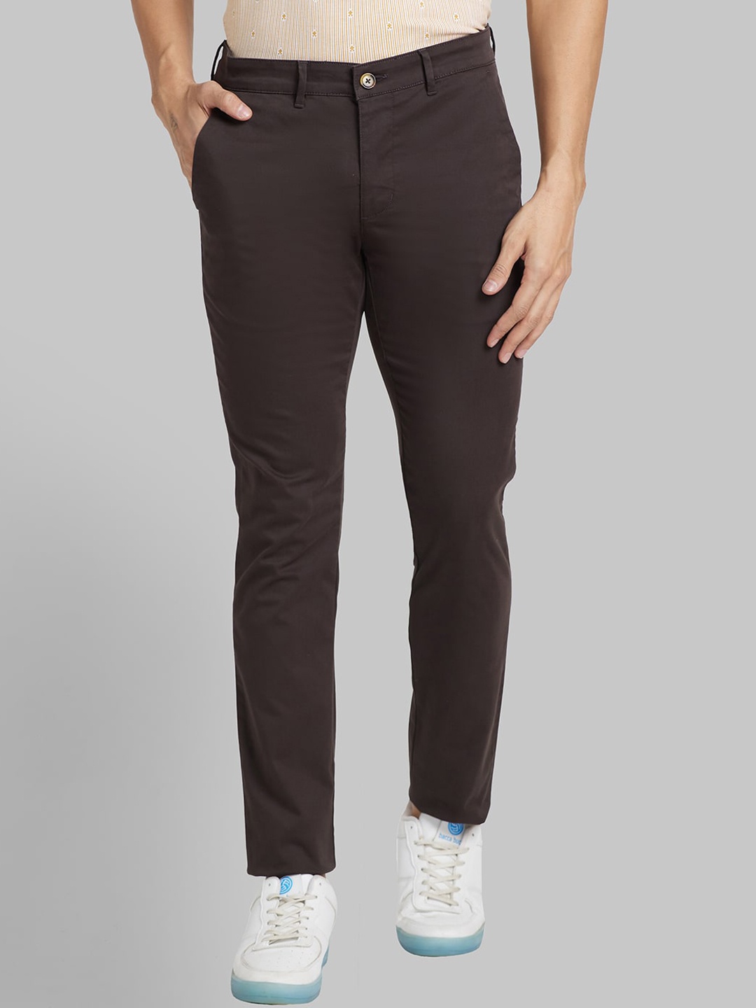 

Park Avenue Men Mid Rise Plain Woven Trousers, Brown