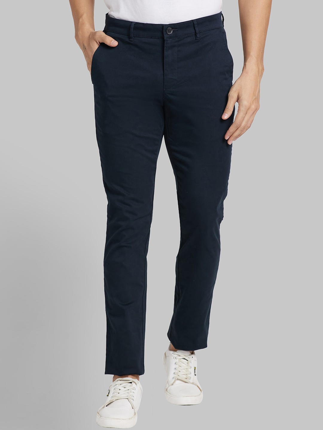 

Park Avenue Men Regular Fit Mid-Rise Trousers, Navy blue