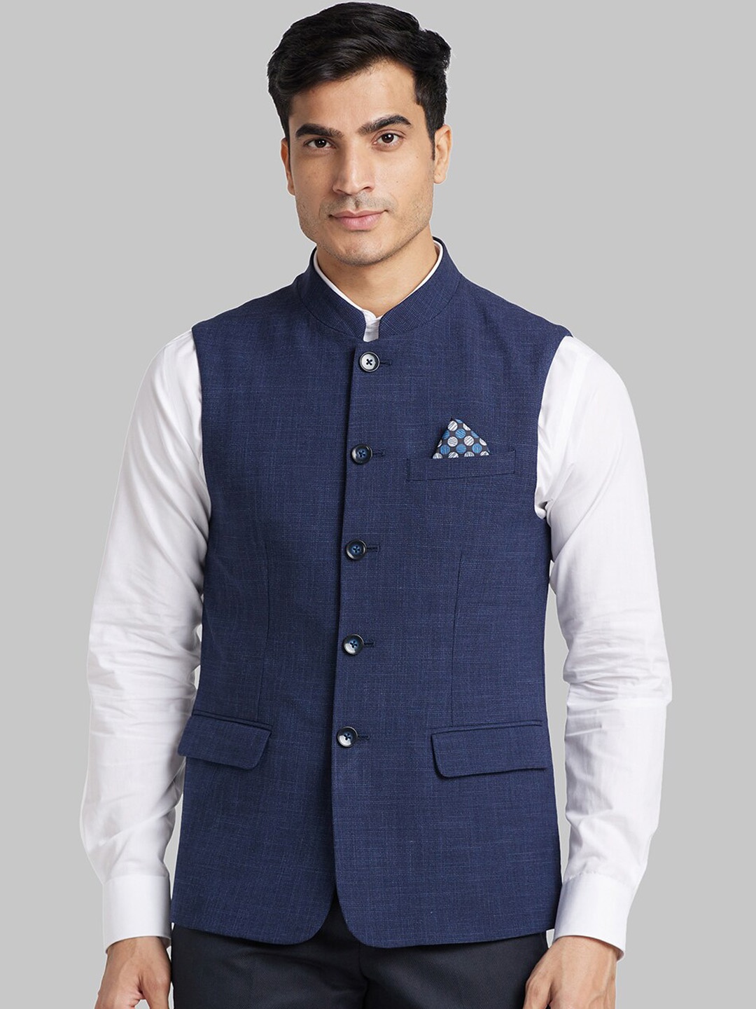 

Park Avenue Woven Nehru Jacket, Blue
