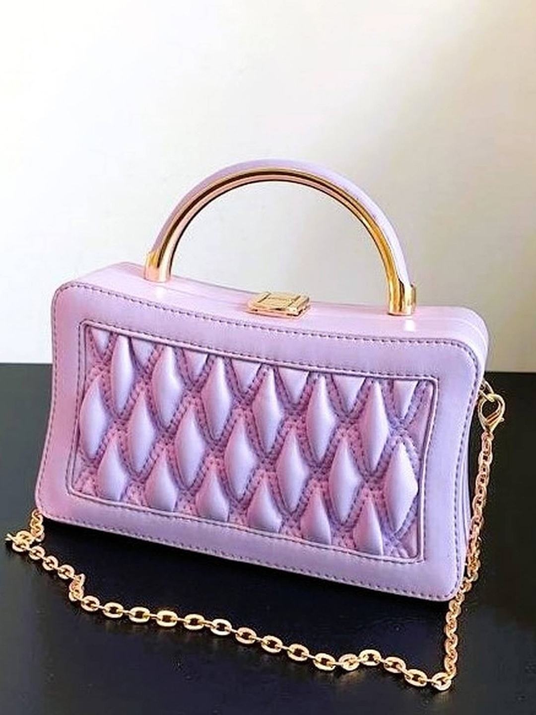 

Diva Dale PU Structured Handheld Bag with Quilted, Lavender