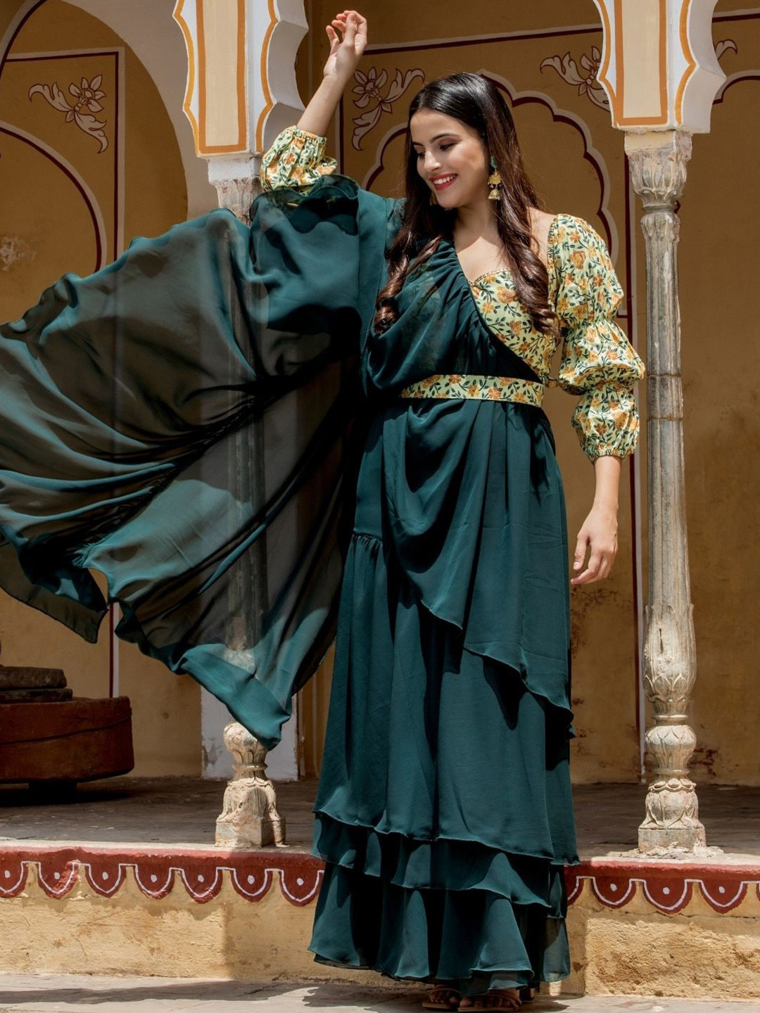 

HOUSE OF JAMOTI Ready To Wear Saree, Green
