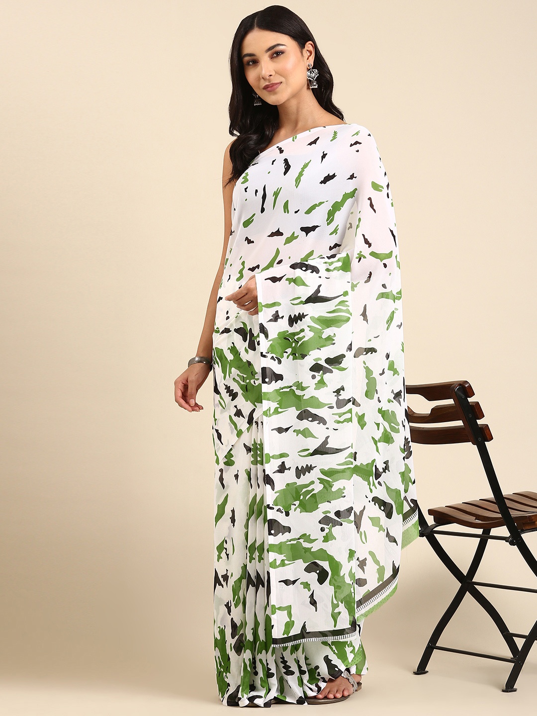 

HERE&NOW Abstract Printed Saree, Green