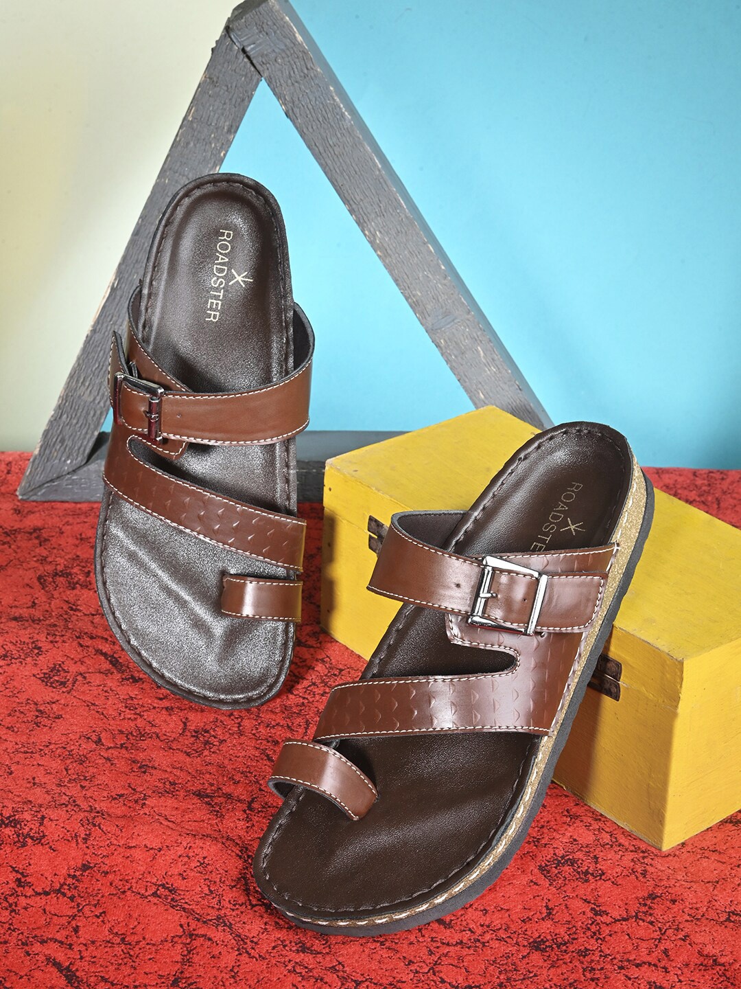 

The Roadster Lifestyle Co. Men Textured Slip-On Comfort Sandals, Brown