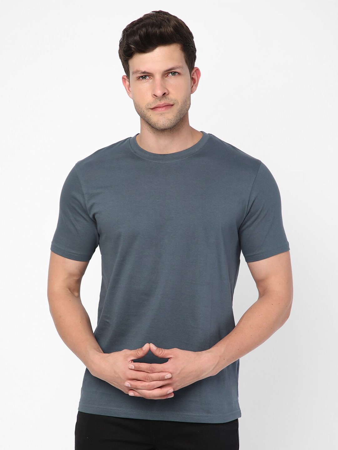 

R&B Men Blue High Neck T-shirt