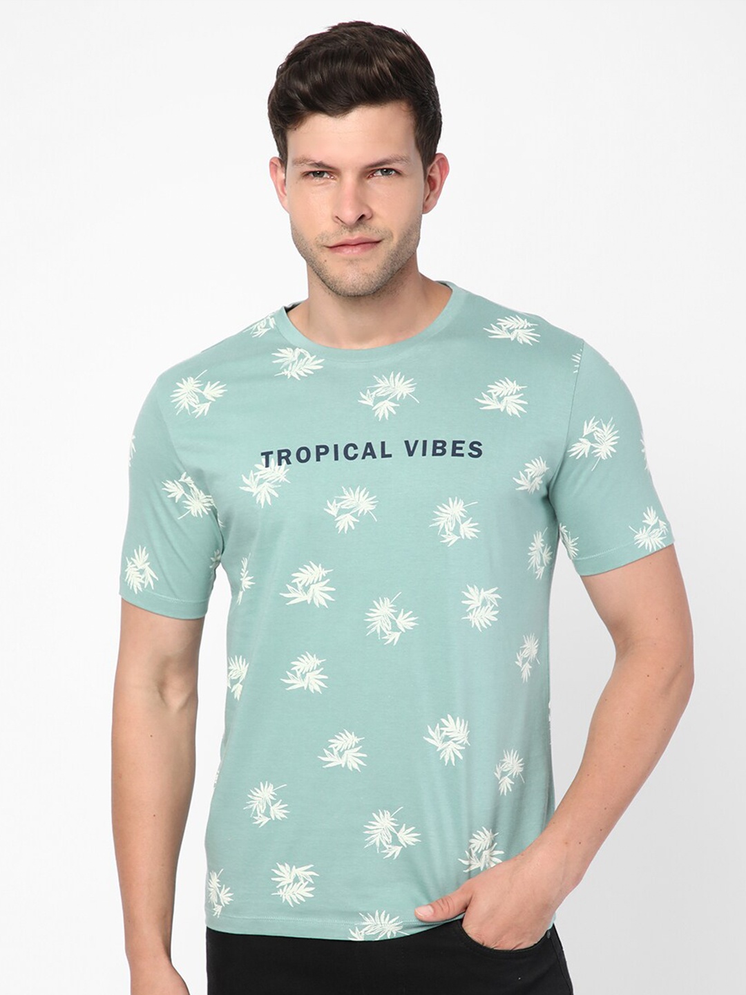 

R&B Men Floral Printed Cotton T-shirt, Green