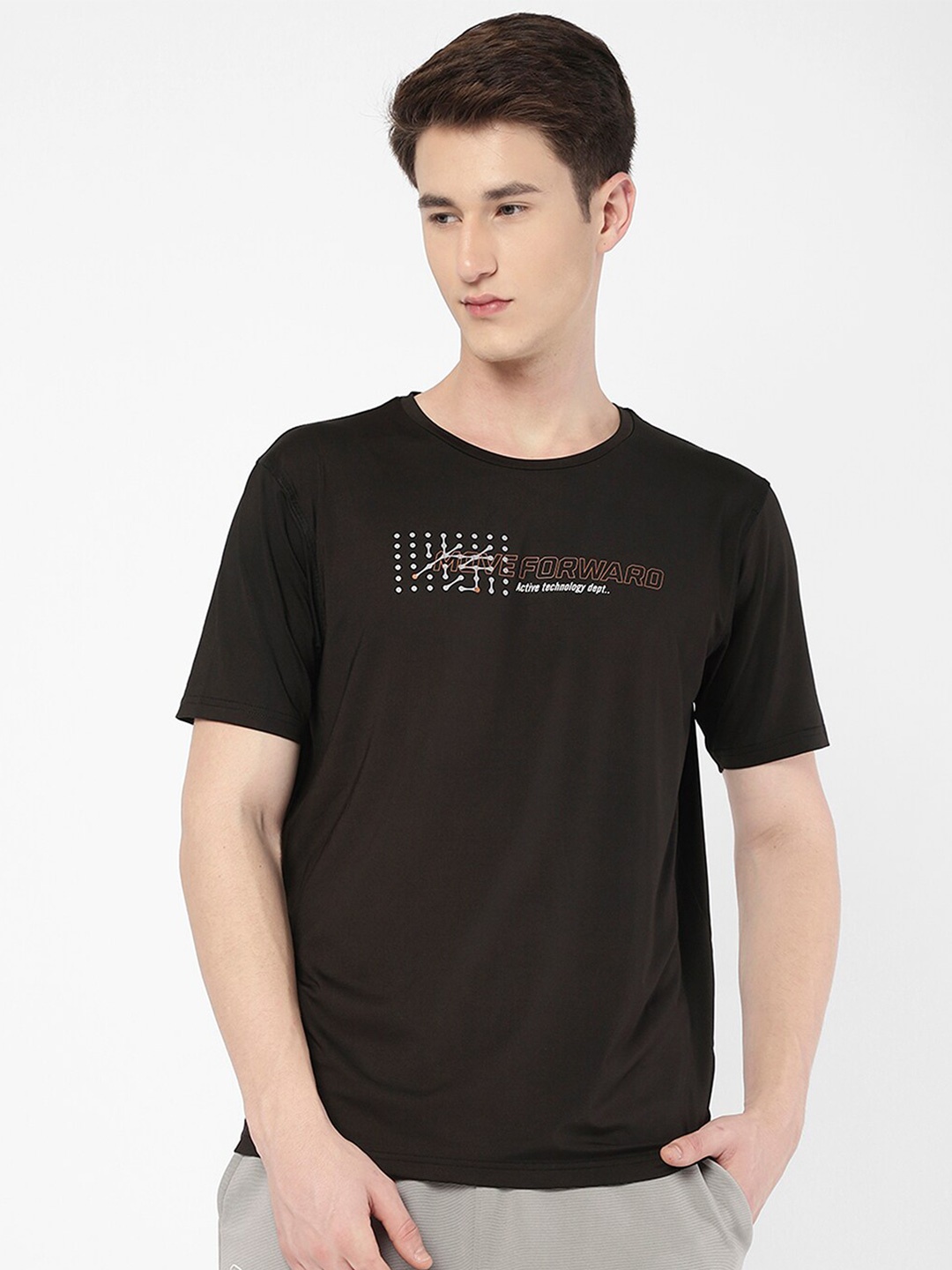 

R&B Typography Printed Round Neck T-shirt, Black