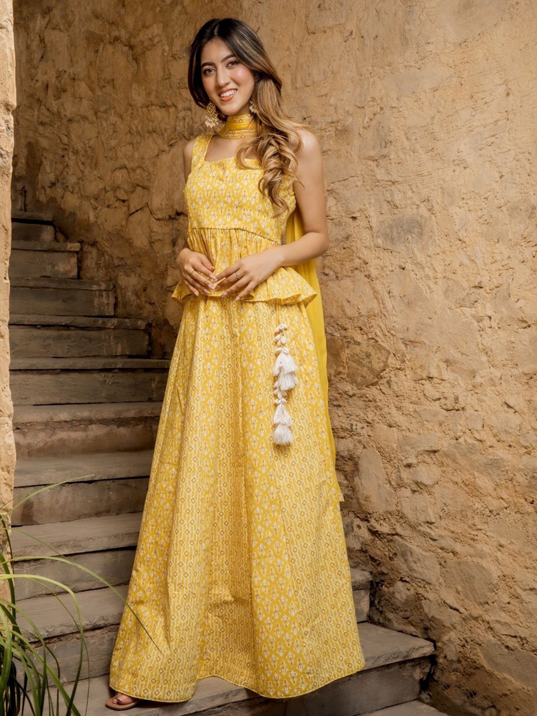 

HOUSE OF JAMOTI Printed Khari Print Ready to Wear Lehenga & Blouse With Dupatta, Yellow