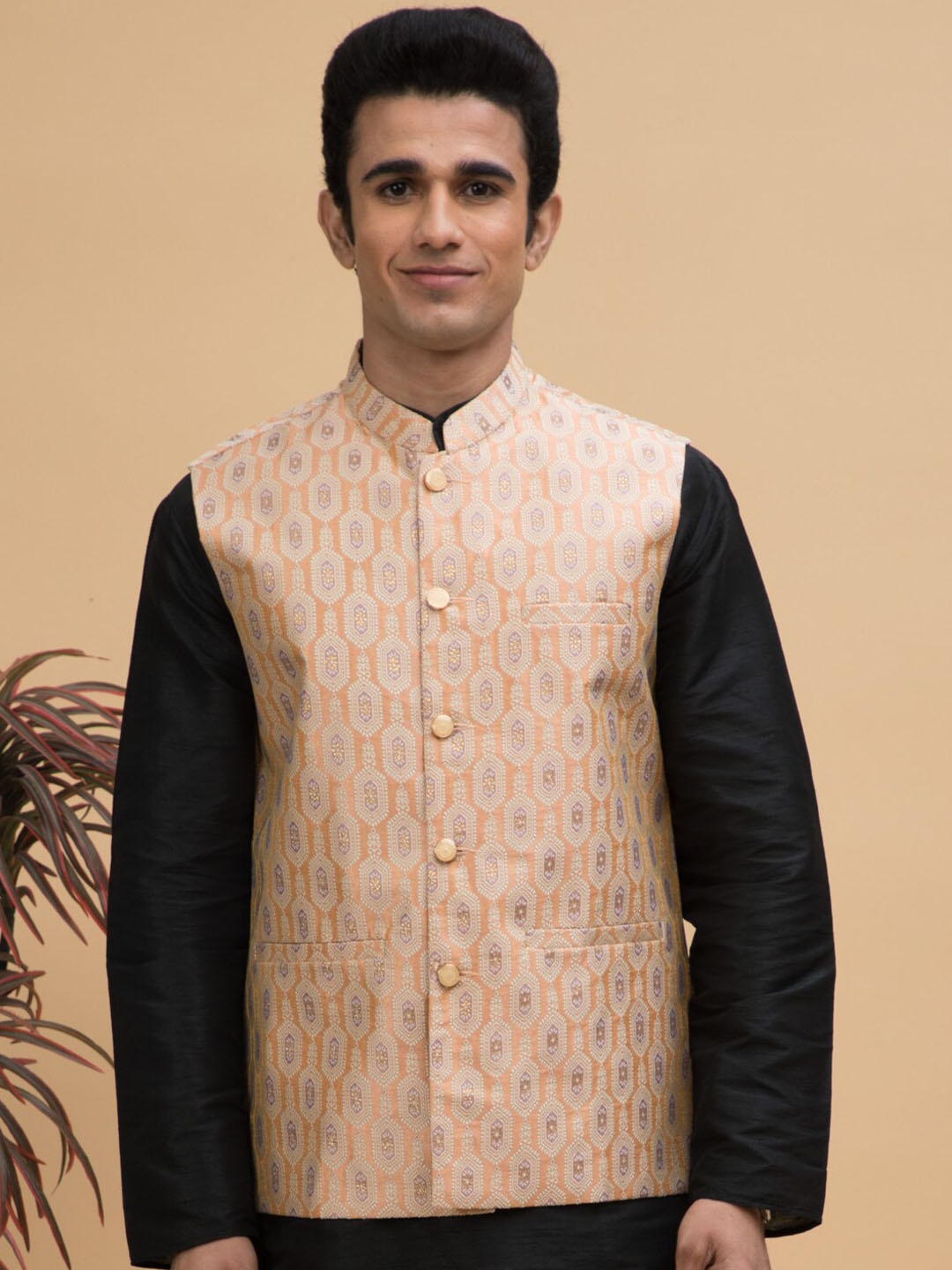 

NEUDIS Ethnic Motif Jacquard Woven Nehru Jacket, Peach