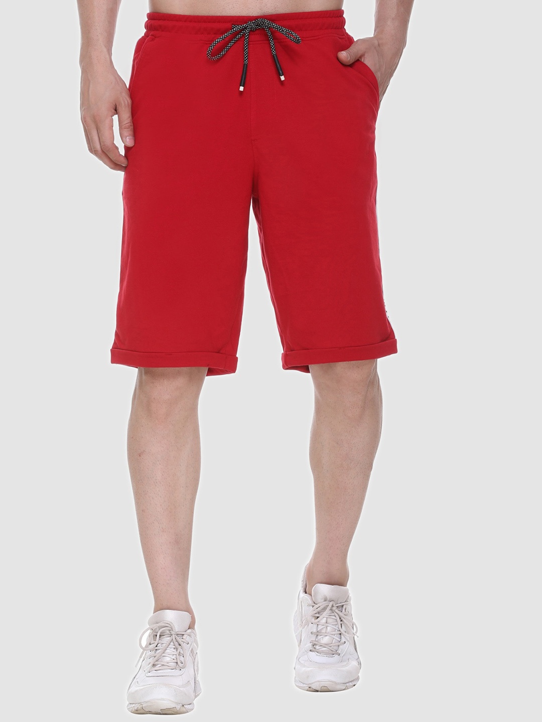 

Y&I Men Cotton Mid-Rise Regular Fit Sports Shorts, Red