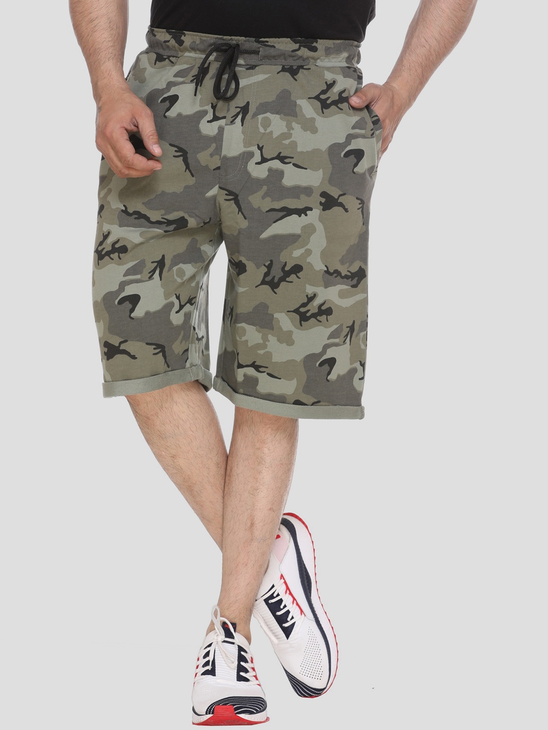 

Y&I Men Camouflage Printed Shorts, Olive