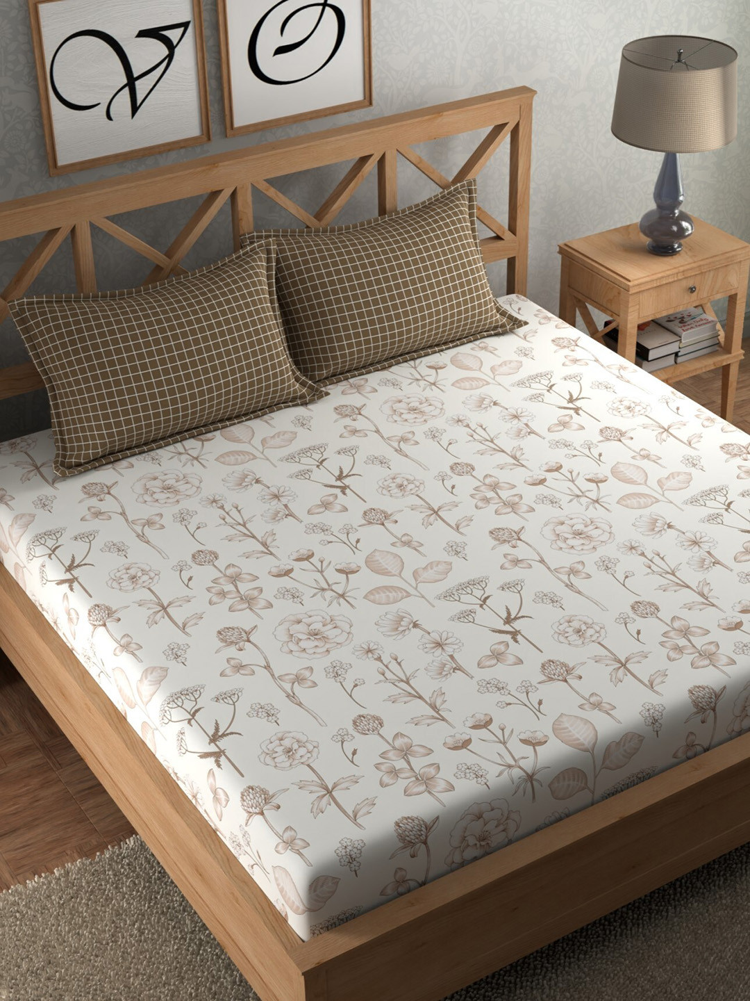 

CHHAVI INDIA Brown & Off White Floral Printed 210 TC Flat King Bedsheet & 2 Pillow Covers