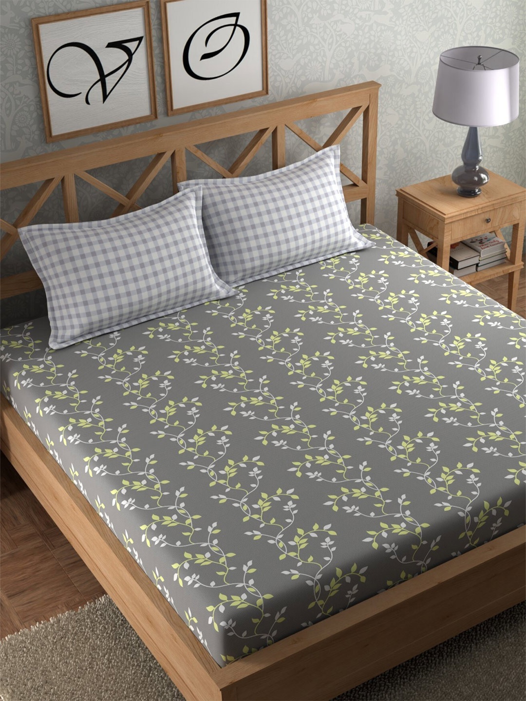 

CHHAVI INDIA Grey & Yellow Floral Printed 210 TC Flat King Bedsheet With 2 Pillow Covers