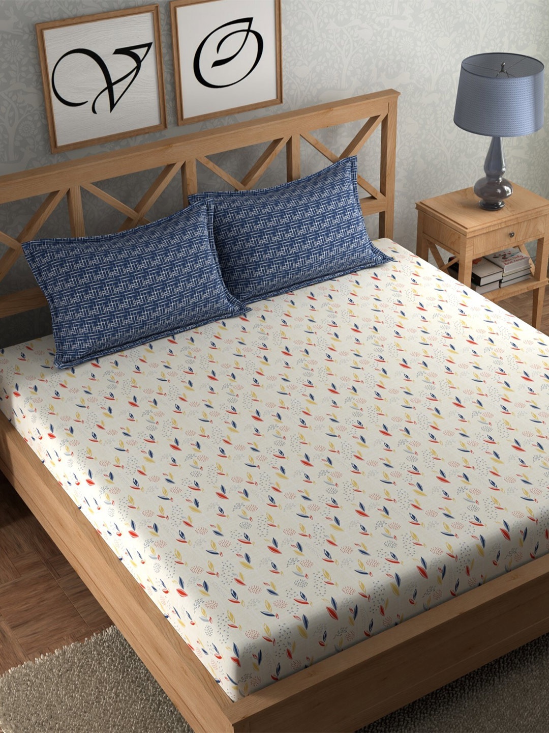 

CHHAVI INDIA Beige & Blue Printed 210 TC Flat King Bedsheet With 2 Pillow Covers