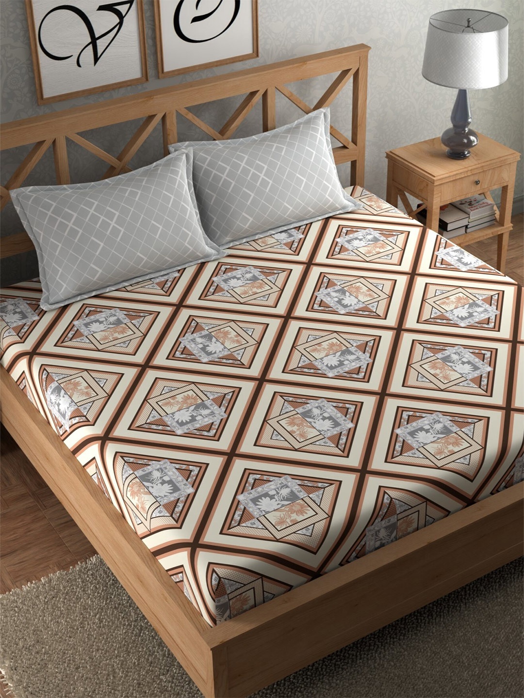 

CHHAVI INDIA Beige & Brown Geometric 210 TC Flat Queen Bedsheet With 2 Pillow Covers