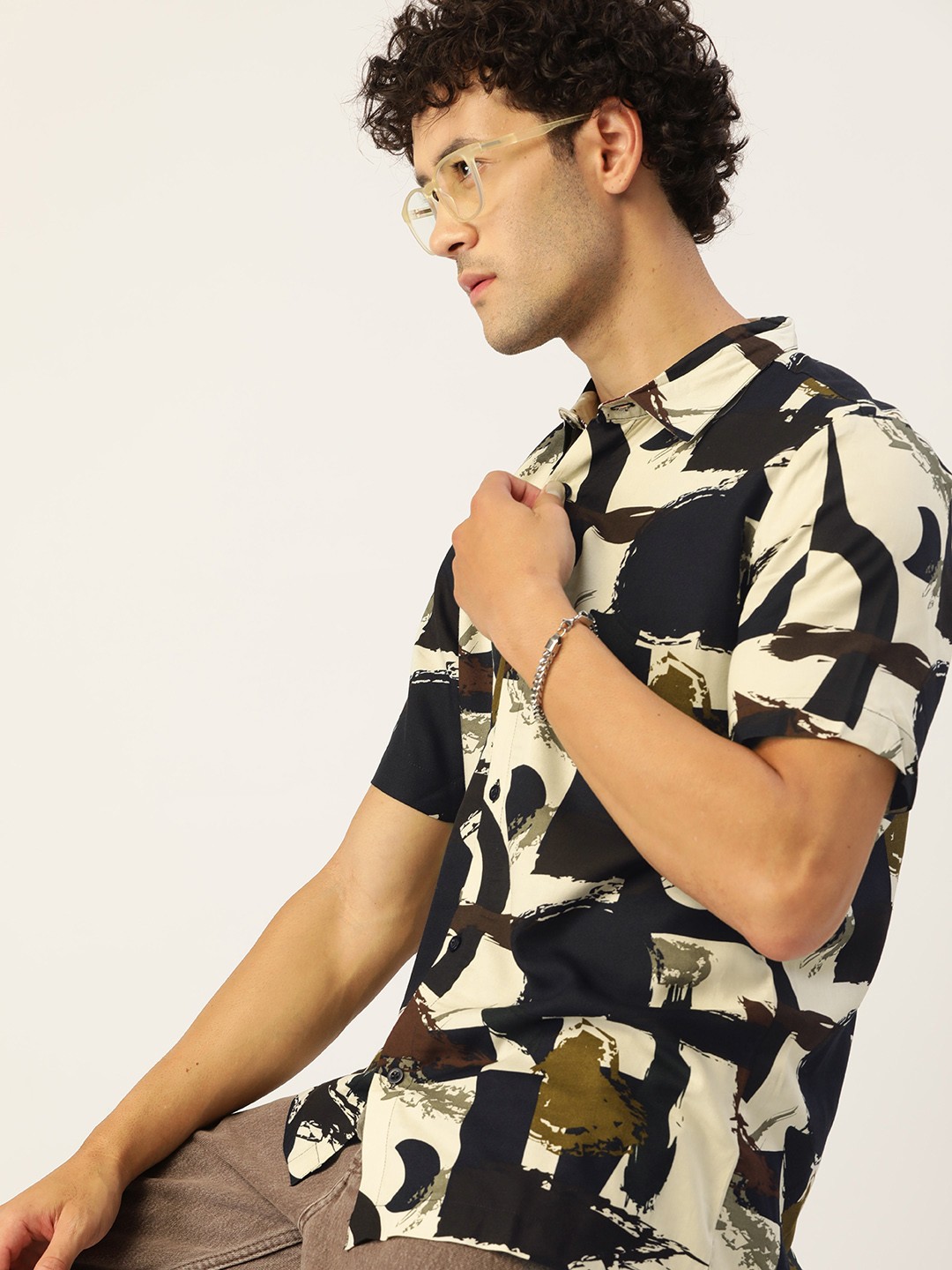

Kook N Keech Classic Opaque Printed Casual Shirt, Multi