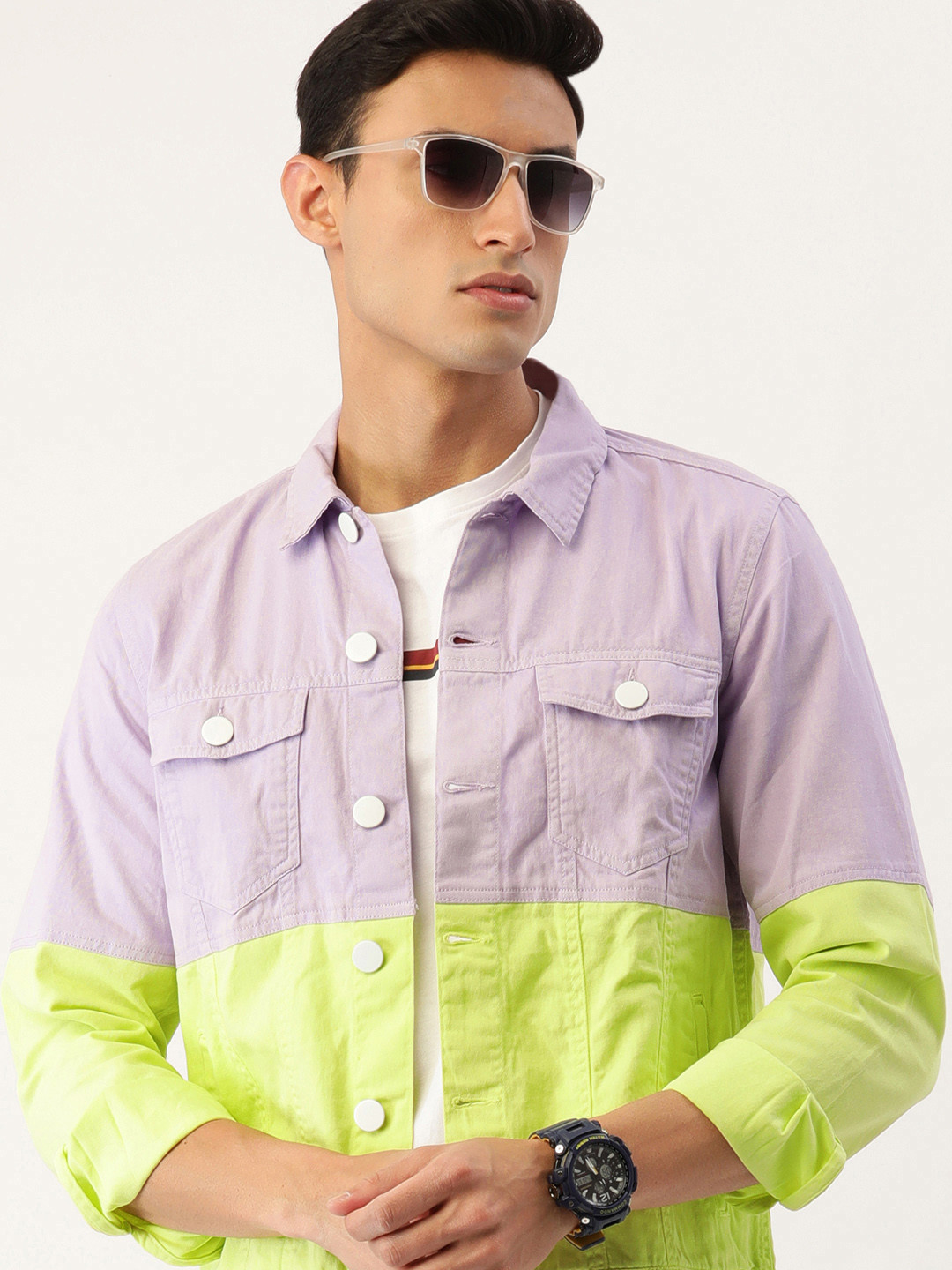 

Bene Kleed Colourblocked Pure Cotton Light Weight Jacket, Purple
