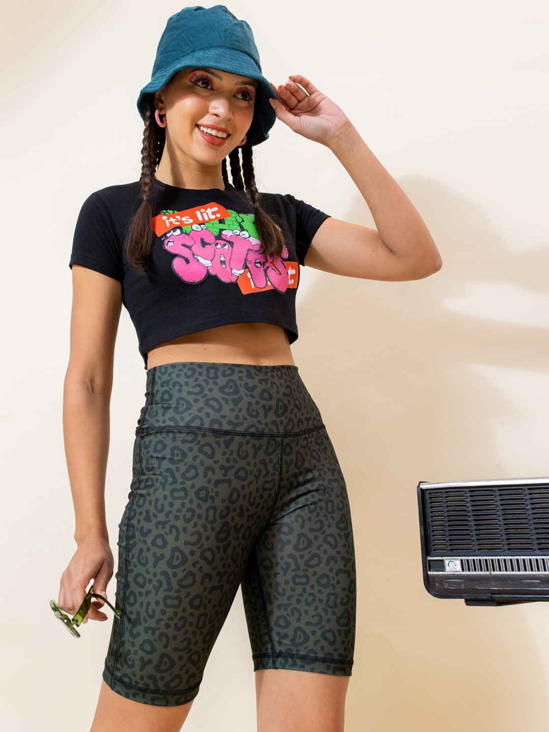 

Stylecast X Hersheinbox Women Printed High-Rise Sports Shorts, Green