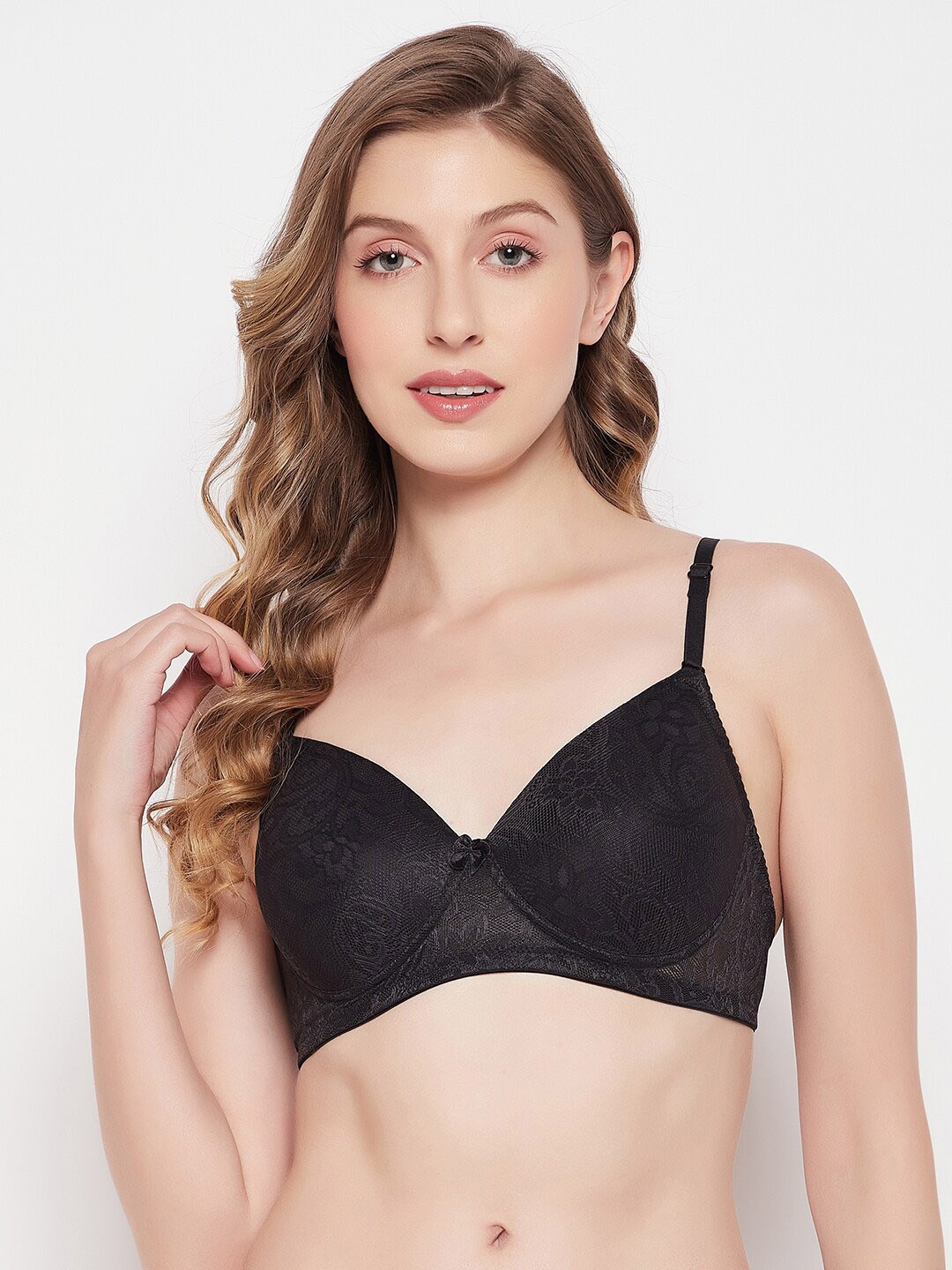 

Clovia Lace Padded Non-Wired Full Cup Self-Patterned Multiway Bra, Black