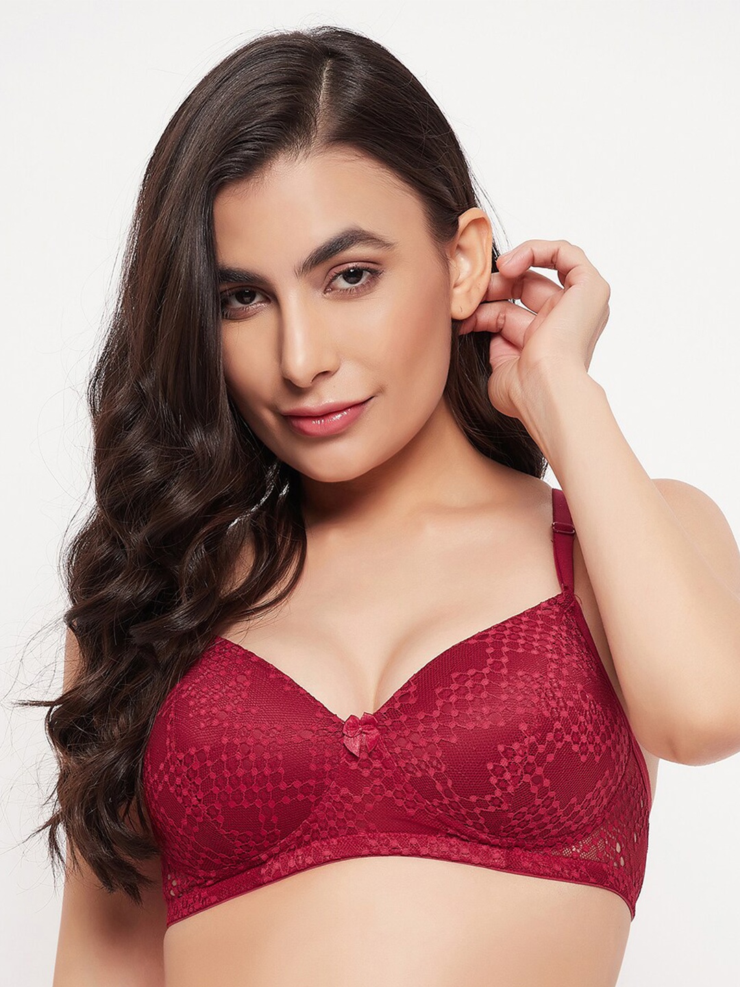 

Clovia Women Padded Non-Wired Full Cup Lace Self-Patterned Bra, Maroon