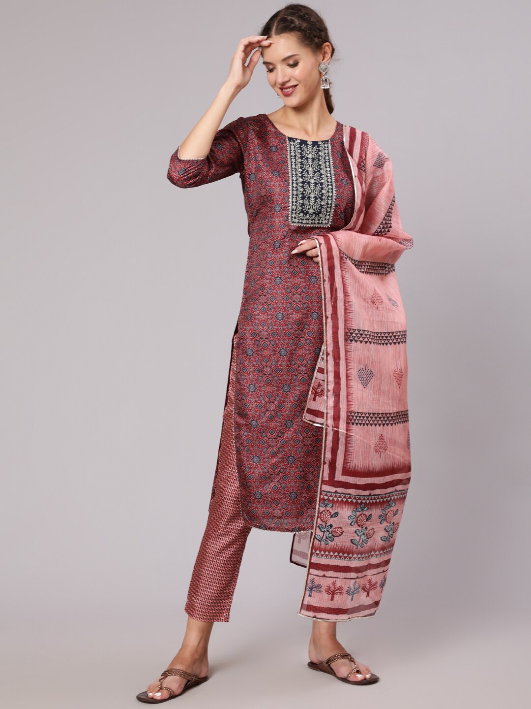 

Jaipur Kurti Women Ethnic Motifs Printed Kurta with Trousers & With Dupatta, Maroon