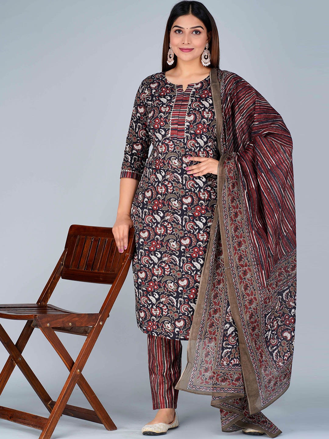 

KALINI Floral Printed Pure Cotton Straight Kurta with Trousers & Dupatta, Black