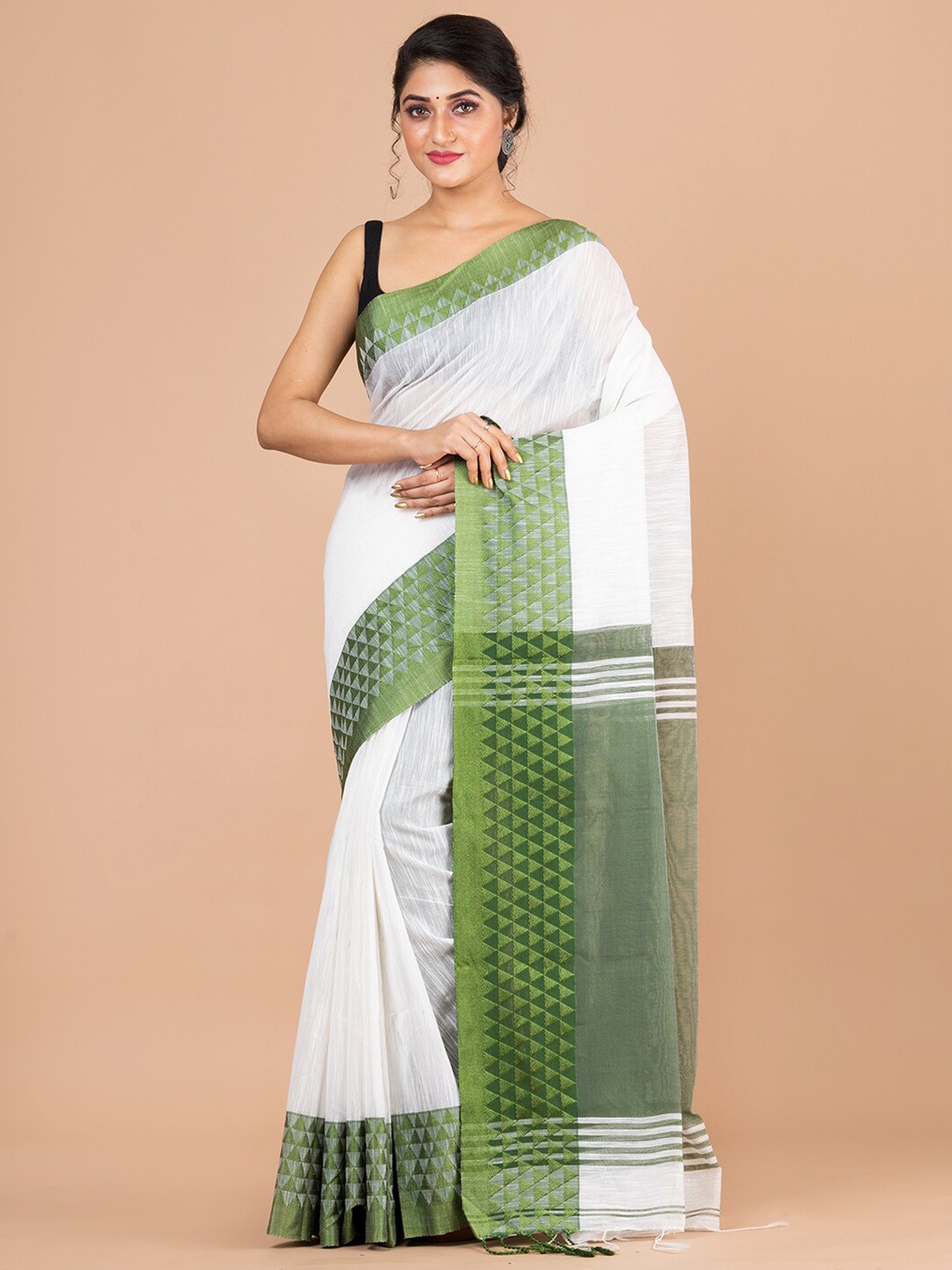 

Laa Calcutta Woven Design Bordered Pure Cotton Saree, White