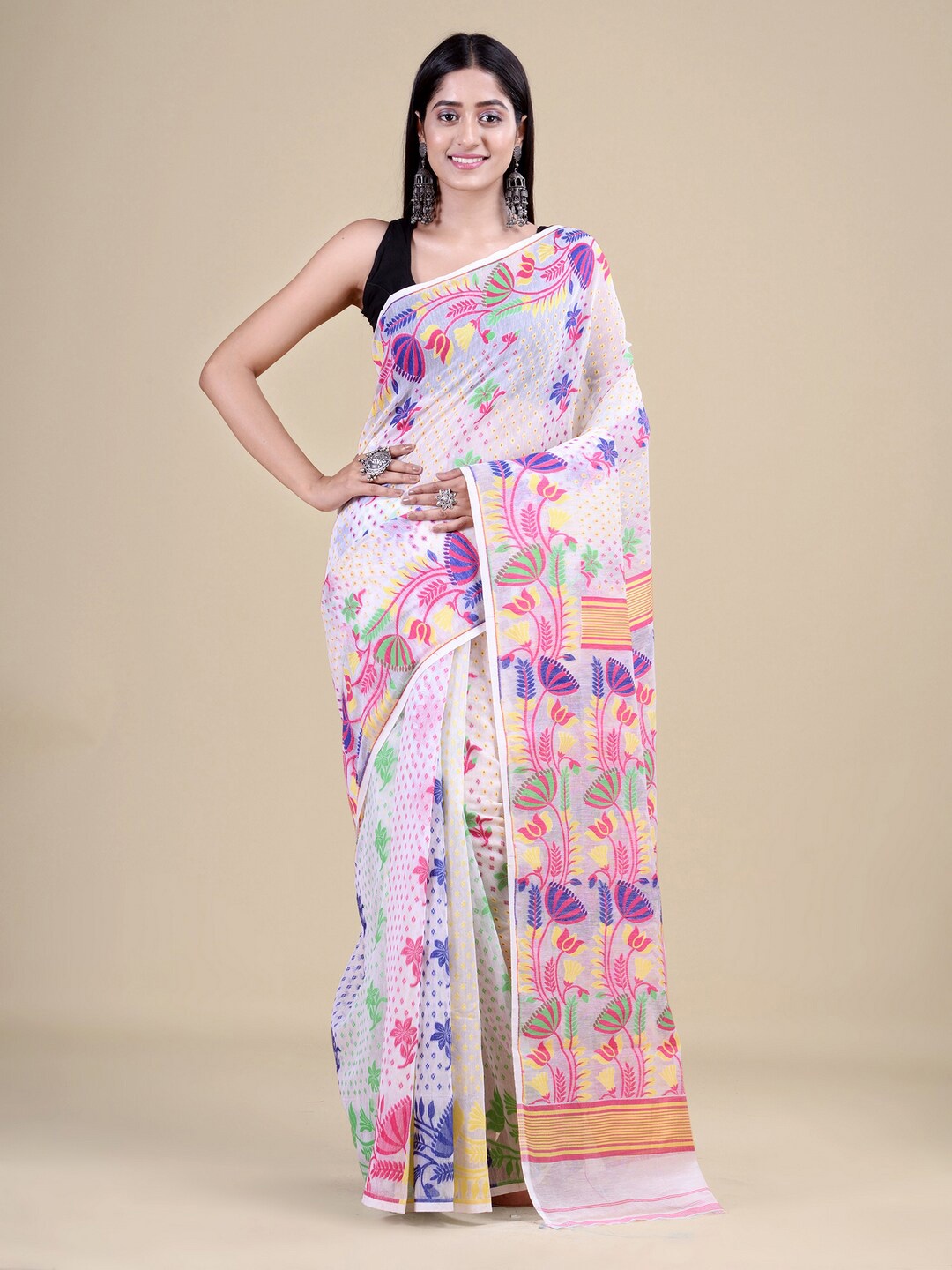

Laa Calcutta Floral Woven Design Jamdani Saree, White