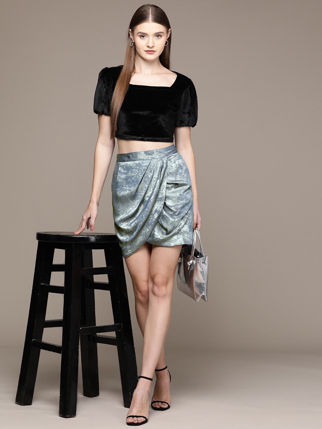 

bebe Women Pleated Detail Straight Mini Skirt, Blue