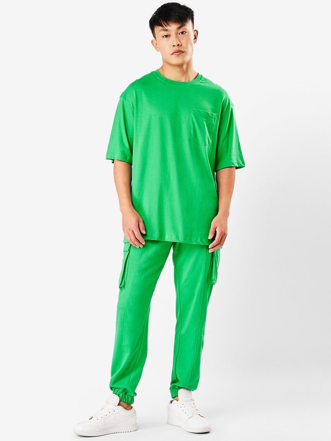 

Bewakoof Oversized Pure Cotton T-shirt & Jogger Co-Ord Set, Green