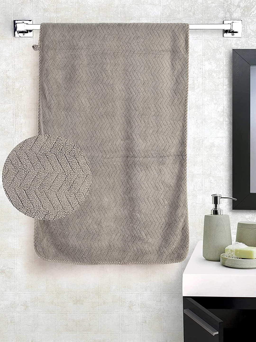 

Bajo's Luxury Grey 650 GSM Microfiber Anti-Bacterial Bath Towel