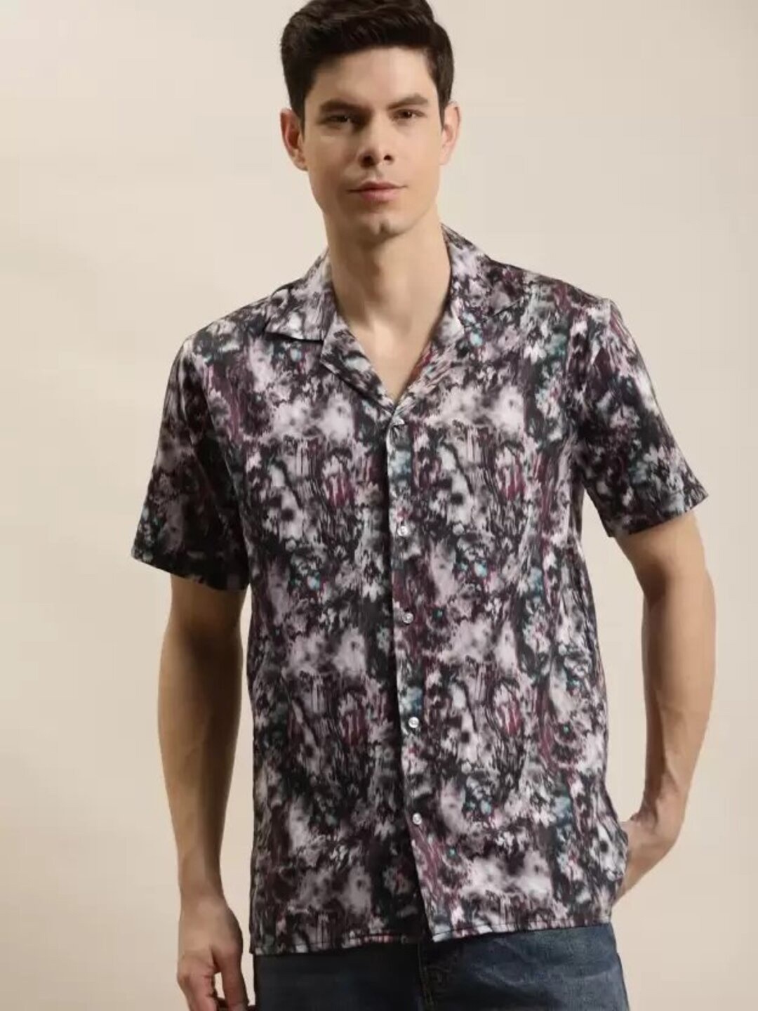 

Hancock Men Grey Relaxed Printed Casual Shirt