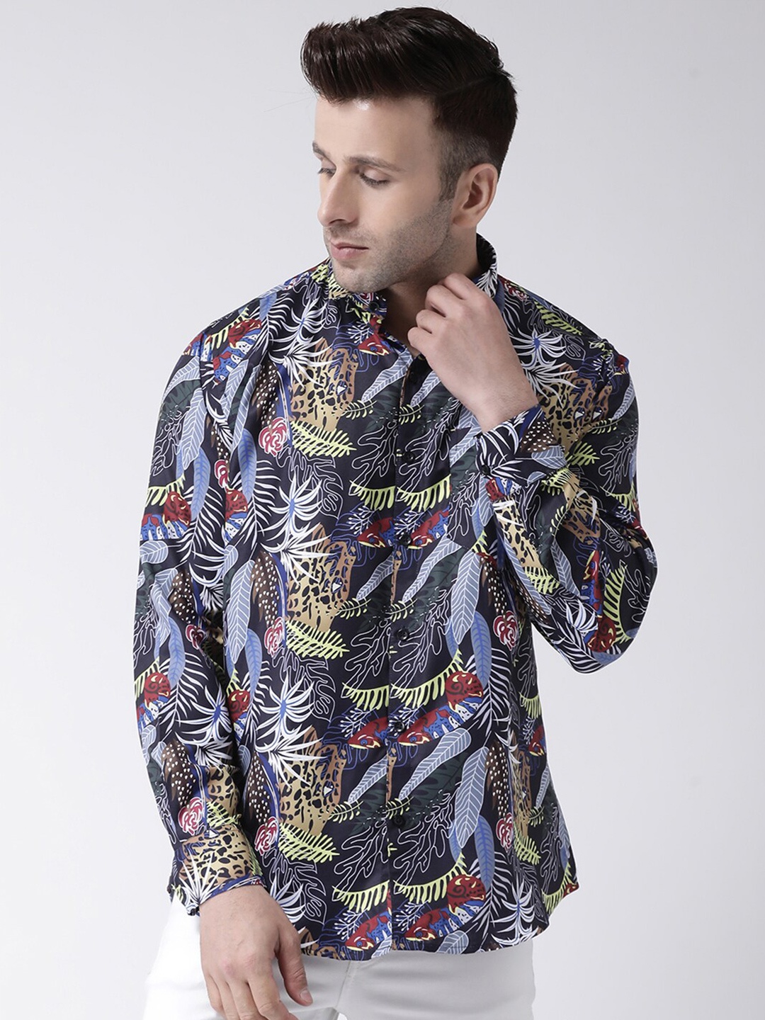 

hangup trend Slim Fit Graphic Printed Casual Shirt, Black