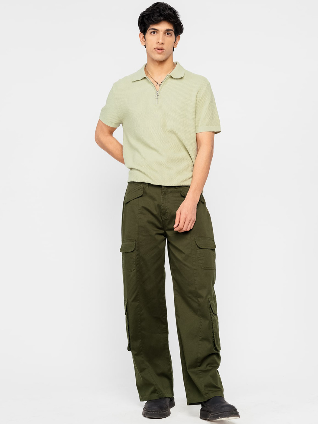 

FREAKINS Men Straight Fit Mid-Rise Cotton Cargos, Green