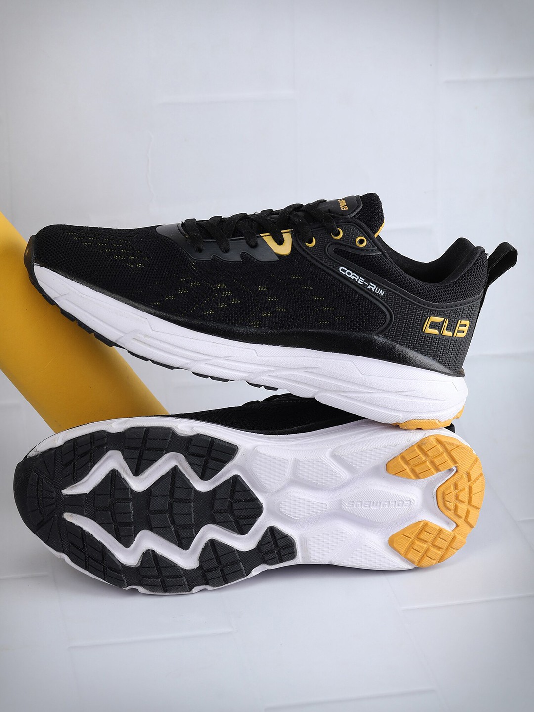 

Columbus Men Mesh Running Shoes, Black