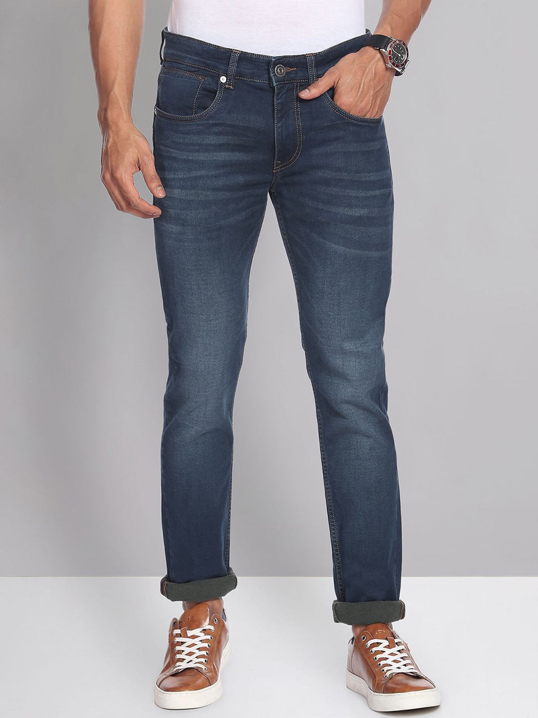 

AD By Arvind Men Skinny Fit Clean Look Cuffed Hem Light Fade Stretchable Jeans, Blue
