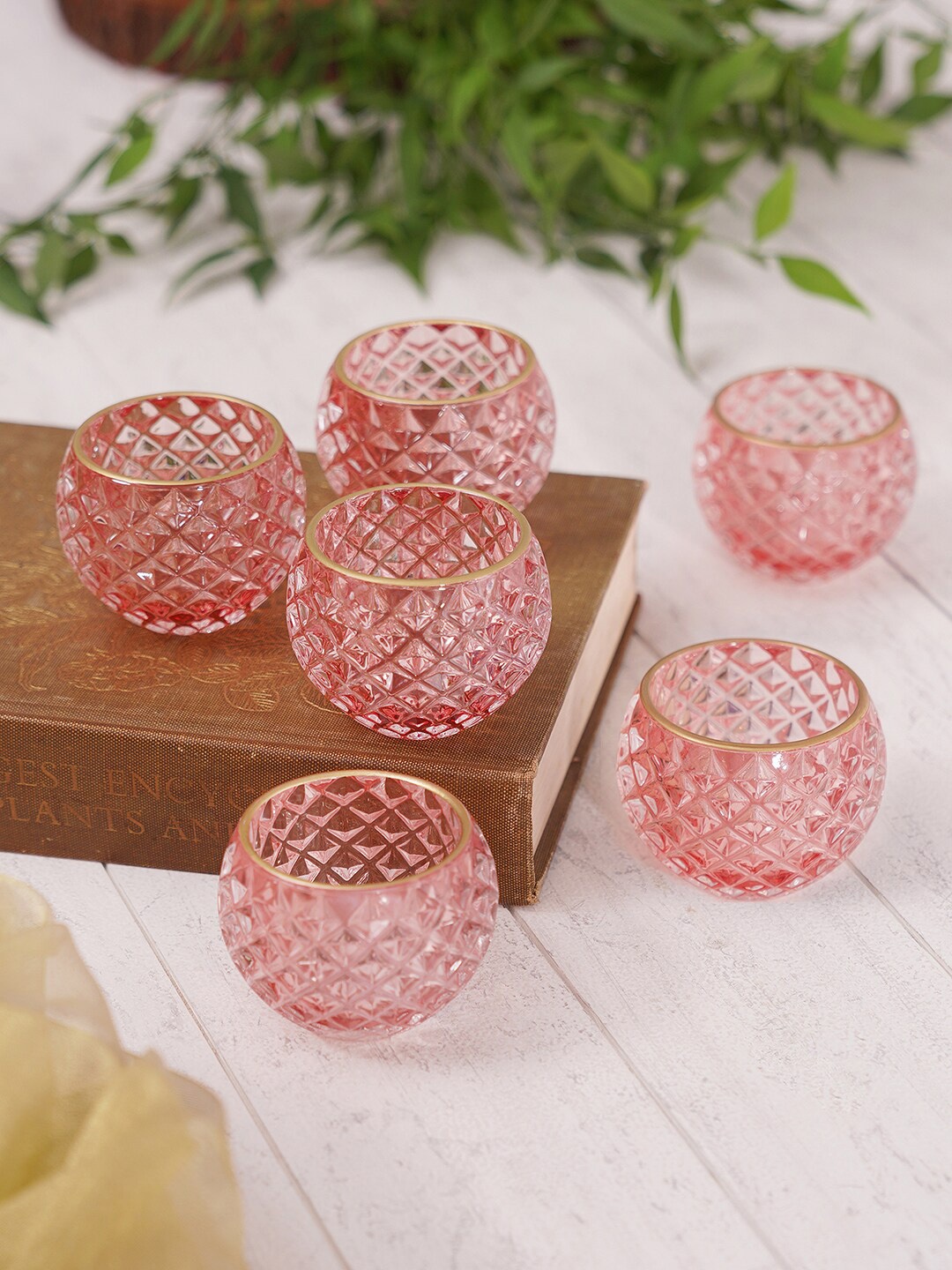 

Pure Home and Living Pink 6 Pcs Diamond Textured Tealight Candle Holder
